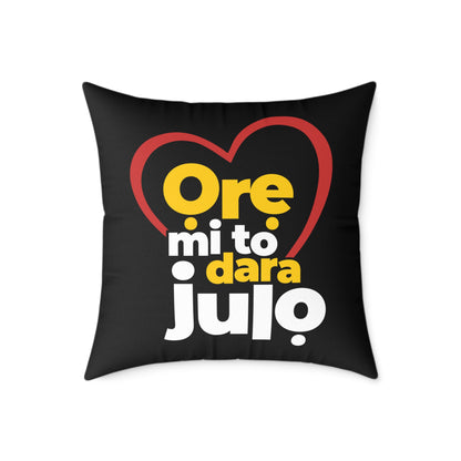 Pillow - "Ore mi to dara julio" Heart Graphic Decorative Throw Pillow